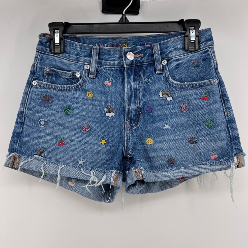 American Eagle Outfitters 90s Boyfriend Shorts Distressed Embroidered Womens 00‎